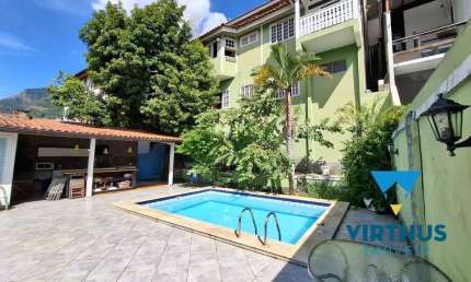 Freguesia - Cond. Vilarejo - Casa duplex com 3 quartos