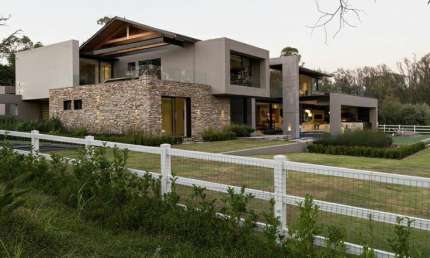 Chácara / sítio com 3 quartos à venda na Avenida Francisco Lourenço, 3456, Águas de Igaratá, Igaratá