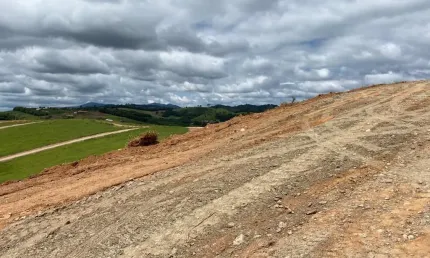 Terreno à venda na Rua São Vicente, 8588, Recreio São Vicente, Atibaia