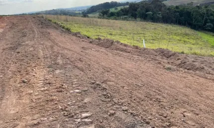 Lançamento de igarada com entrada facilitada para veículos