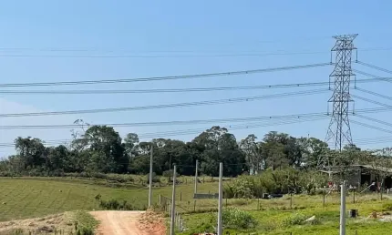 Lançamento de igarada com entrada facilitada para veículos