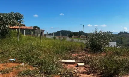 Lançamento de igarada com entrada facilitada para veículos