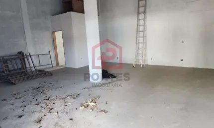 Barracão / Galpão / Depósito para alugar no Jardim Aeroporto, Botucatu  por R$ 2.000