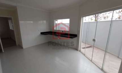 Casa à venda no Jardim Cambuí, Botucatu  por R$ 450.000