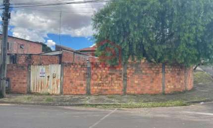 Terreno à venda no Parque Residencial Vinte e Quatro de Maio, Botucatu  por R$ 100.000