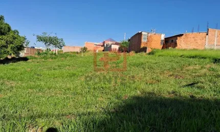 Terreno à venda no Lívia II, Botucatu  por R$ 105.000