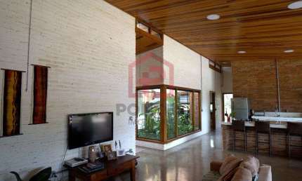 Chácara / sítio com 3 quartos à venda na Chácara de Recreio Jardim Alvorada, Botucatu , 350 m2 por R$ 3.300.000