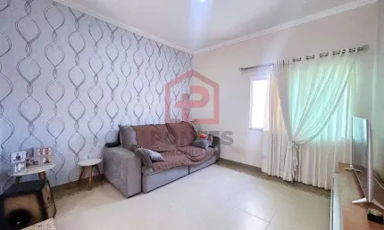 Casa com 4 quartos à venda no Jardim Bom Pastor, Botucatu  por R$ 450.000