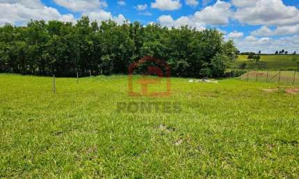 Terreno à venda no Residencial Parque Laguna I, Botucatu  por R$ 380.000