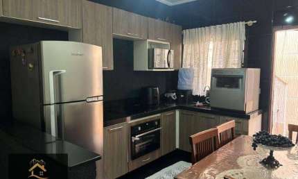 Sobrado com 5 dormitórios à venda, 200 m² por R$ 570.000,00 - Vila Ema - São Paulo/SP