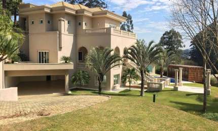 MANSÃO MARAVILHOSA LOCALIZADA NO TAMBORE 1 COM 4 SUITES MARQUE SUA VISITA