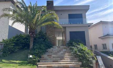 MANSÃO LOCALIZADA  TAMBORÉ 11 COM 4 SUÍTES / ÓTIMO CONDOMINIO ARBORIZADO