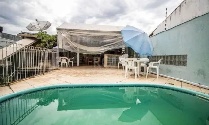 Casa para Venda - 169m², 3 dormitórios, sendo 1 suites, 4 vagas - Ipanema