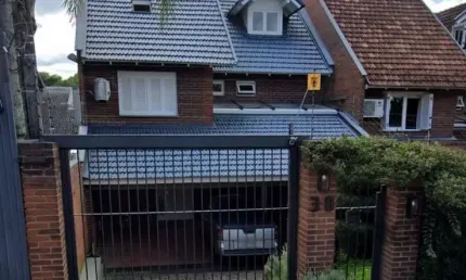 Casa com 4 quartos à venda na Rua General Tadeusz Kosciuszko, --, Jardim Isabel, Porto Alegre