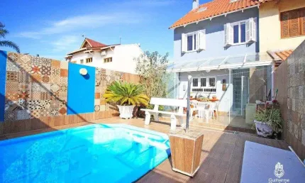 Casa Condominio para Venda - 146.49m², 4 dormitórios, sendo 1 suites, 2 vagas - Alto Petrópolis