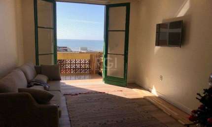 105m² 3 dormitórios 1 suites 1 vaga vista para o mar - Prainha