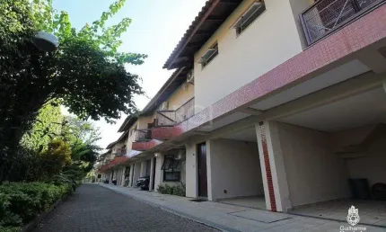 Casa Condominio para Venda - 139.02m², 3 dormitórios, sendo 1 suites, 1 vaga - Cavalhada