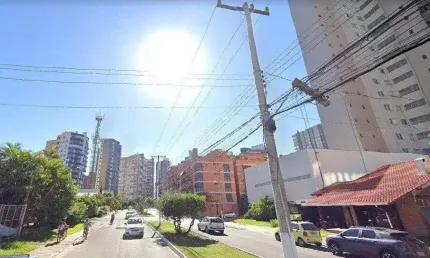 Apartamento para Venda - 76.57m², 2 dormitórios, sendo 2 suites, 1 vaga - Centro