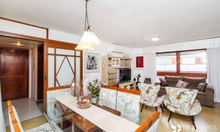 Apartamento para Venda - 111m², 3 dormitórios, sendo 1 suites, 2 vagas - Menino Deus