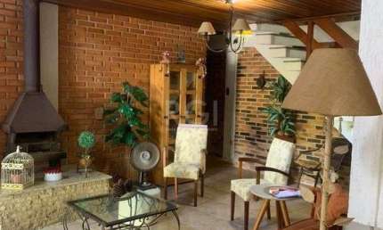 Casa com 4 quartos à venda na Rua Investigador Pedro Loeci Martins, --, Nonoai, Porto Alegre