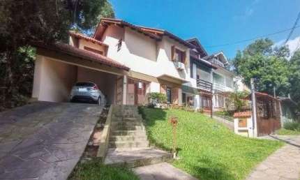 Casa para Venda - 169.3m², 3 dormitórios, sendo 1 suites, 2 vagas - Jardim Isabel