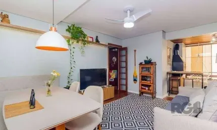 Apartamento 67m² - 2 dormitórios, 1 vaga no bairro Cidade Baixa