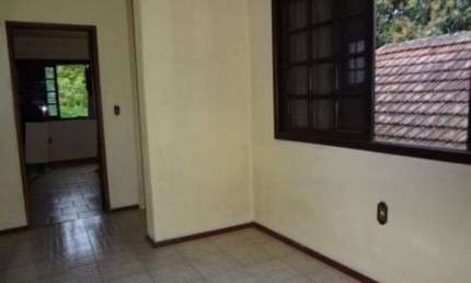Casa para Venda - 190m², 3 dormitórios, sendo 1 suites, 1 vaga - Partenon