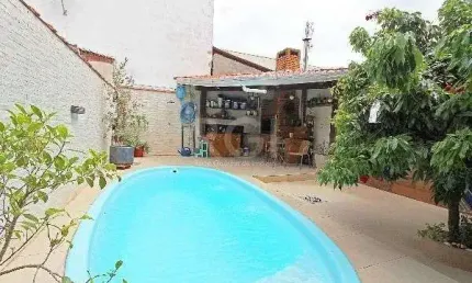 Casa em porto alegre, no bairro hípica, com 3 dormitório(s), e 3 banheiros, à venda.