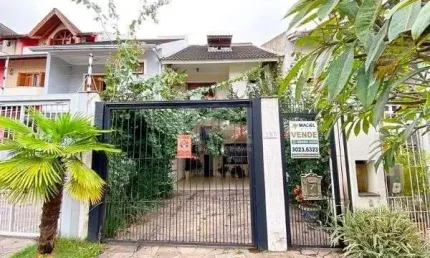 Casa em porto alegre, no bairro espírito santo, com 3 dormitório(s), à venda.