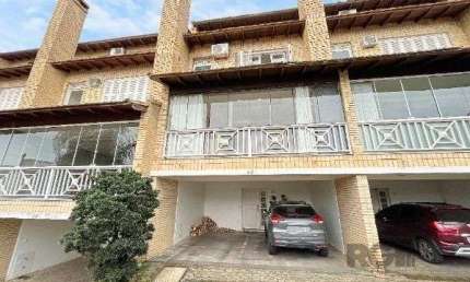 Casa Condominio em Porto Alegre, no bairro Sétimo Céu, com 4 dormitório(s), e 4 banheiros, à venda.