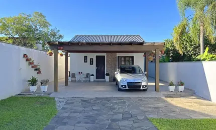 Casa com 3 quartos à venda na Rua Stringhini, --, Hípica, Porto Alegre