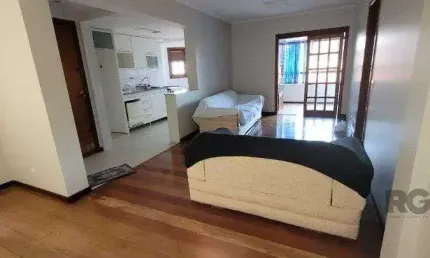 Apartamento de 2 dormitórios grande com suite, sacada fechada com churrasqueira, elevador, garagem, no bairro são joão / higienópolis