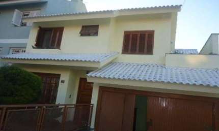 Casa para Venda - 200m², 3 dormitórios, sendo 1 suites, 2 vagas - Espírito Santo