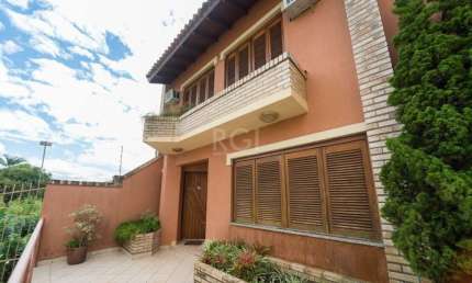 Casa Condominio para Venda - 240m², 3 dormitórios, sendo 1 suites, 3 vagas - Tristeza