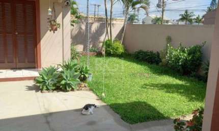 Casa para venda - 196m², 3 dormitórios - Centro de Torres/RS