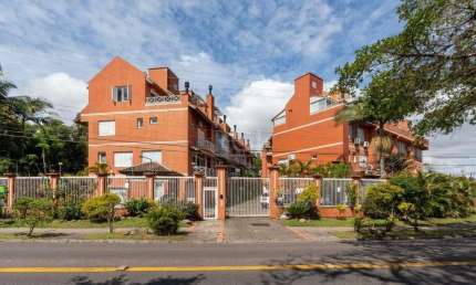 Casa em condomínio fechado com 4 quartos à venda na Avenida Guaíba, --, Vila Assunção, Porto Alegre