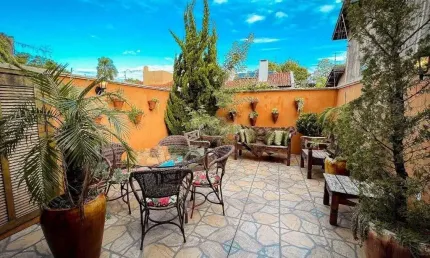 Excelente casa a venda no bairro Tristeza, para o lado do Rio!