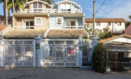 Casa com 4 quartos à venda na Rua Padre João Batista Reus, --, Vila Conceição, Porto Alegre