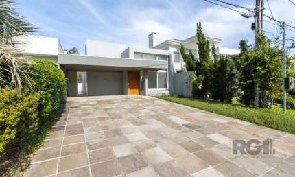 Casa em condomínio fechado com 3 quartos à venda na Avenida Juca Batista, --, Chapéu do Sol, Porto Alegre