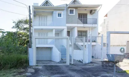 Casa com 3 quartos à venda na Rua Claudio da Silva Pinto, --, Espírito Santo, Porto Alegre