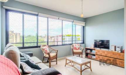 Cobertura Horizontal, 3 quartos, 1 suite, piscina, condominio com infra, 2 vagas - Bairro Tristeza