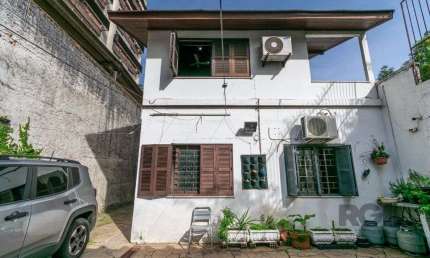 Casa com 4 quartos à venda na Rua Ramiro Barcelos, --, Floresta, Porto Alegre