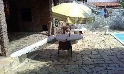 Casa para Venda - 168m², 4 dormitórios, sendo 2 suites, 3 vagas - Guarujá