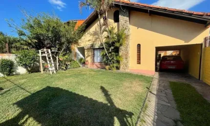 Casa para Venda - 400m², 5 dormitórios, sendo 3 suites, 4 vagas - Ipanema PORTO ALEGRE /RS