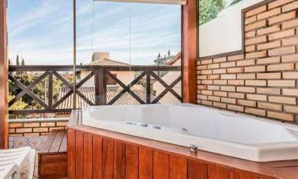 Casa com 2 quartos à venda na Avenida Karl Iwers, --, Jardim Itu Sabará, Porto Alegre