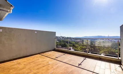 Casa com 3 quartos à venda na Rua Torre de Pedra, --, Espírito Santo, Porto Alegre