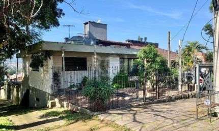 Casa com 3 quartos à venda na Rua São Mateus, --, Lomba do Pinheiro, Porto Alegre