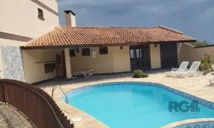 Casa em Condominio Fechado com 02 dormitórios sendo 01 suite Porto Alegre/RS