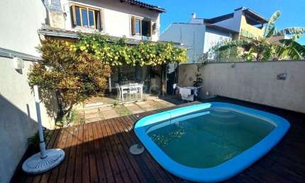 Casa no bairro Hípica - Loteamento Vivendas de Nova Ipanema