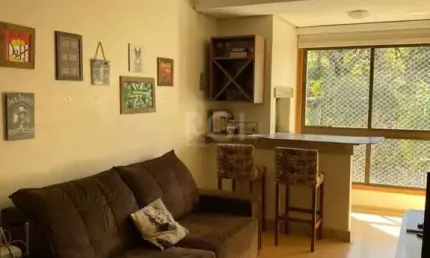 Apartamento para Venda - 75m², 2 dormitórios, sendo 1 suíte, 2 vagas-Petrópolis